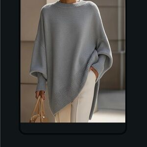 Women's Relaxed Crewneck Oversized Knit Sweater in Light Gray